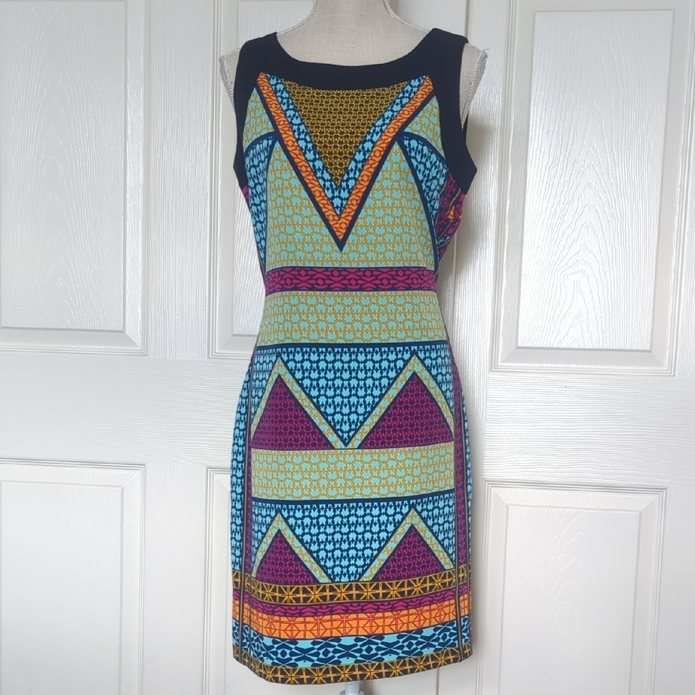 ILE New York Colorful Geometric Patterned Dress